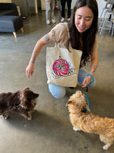 Load image into Gallery viewer, Cat Spiral tote bag
